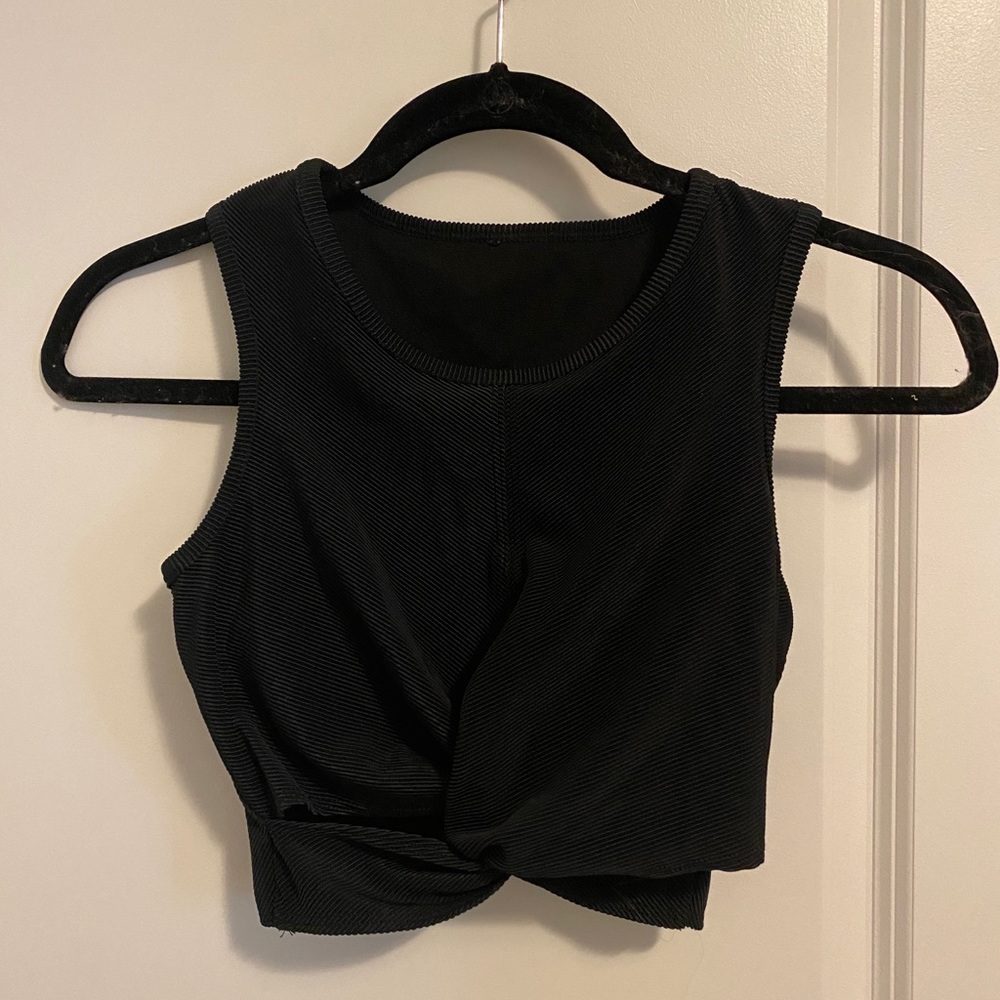 Onzie Cropped Workout Top